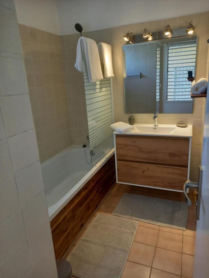 Ravinala Apartment Saint-Francois  Luaran gambar
